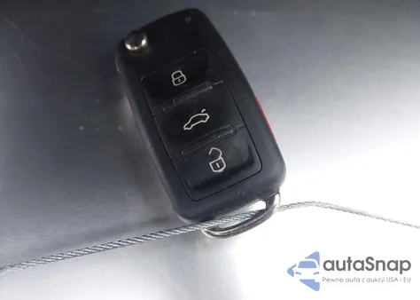 2014 Volkswagen Passat 1.8T Wolfsburg Edition from USA, damaged, VIN 1VWAT7A30EC113737